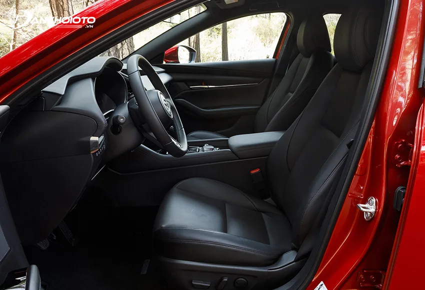 hang-ghe-truoc-mazda-3-2020-thiet-ke-theo-phong-cach-the-thao-jpg Hàng ghế trước Mazda 3 2020 thiết kế theo phong cách thể thao
